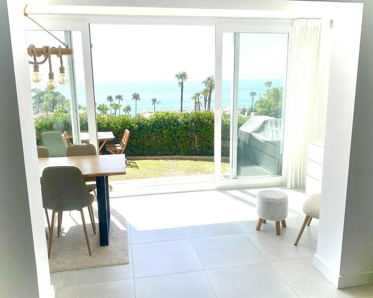 a02fac13-4f55-4386-9b39-a6bdfd536ef4