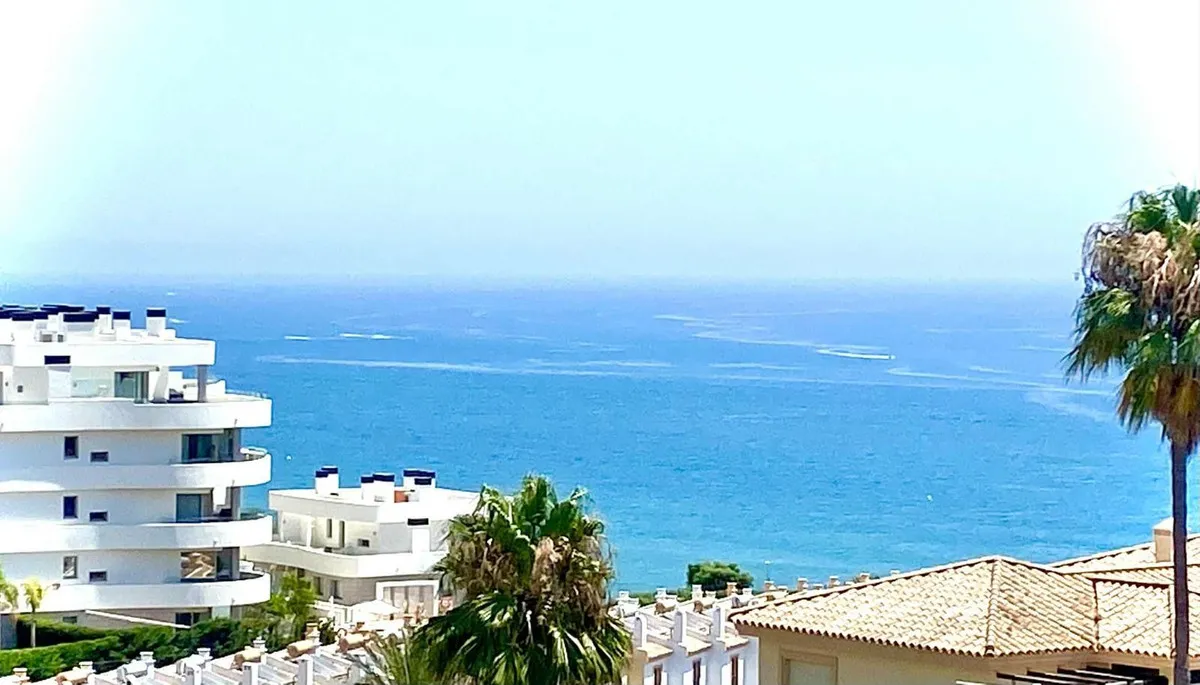 bb37cf1e-38eb-4068-9dbd-a4136ccdc45d