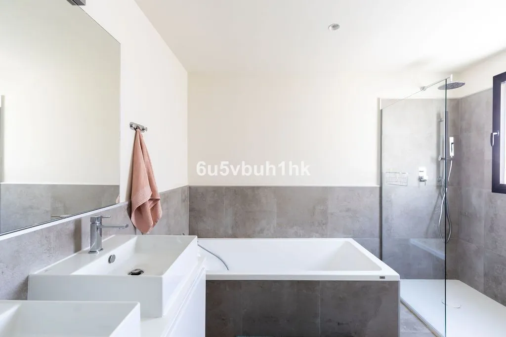 25b1a834-dbaa-4e73-b95b-84e9c17e2927