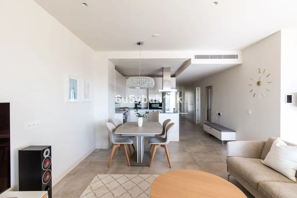 9570472b-321b-40d6-bf16-2df317a78848