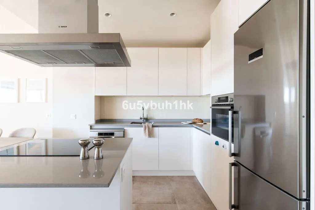 dc87d97c-9240-4faa-8317-19b8942ff6f9