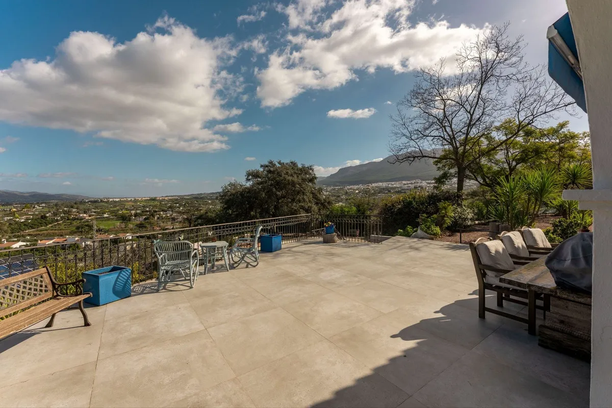 17323268-e010-4b53-9c9e-73ef6d34f206