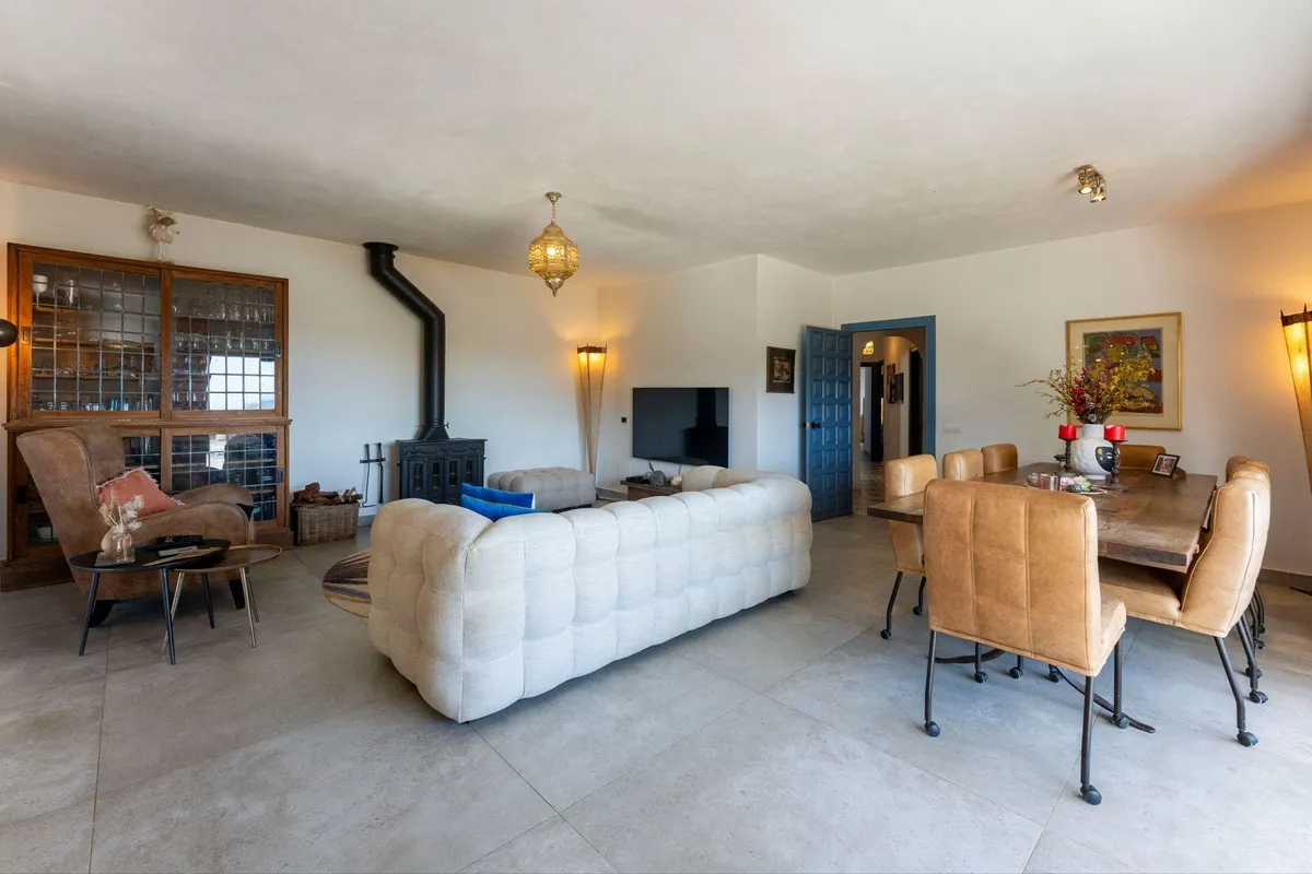 189d8b6d-432f-4312-bc2f-01bf1f59eb54