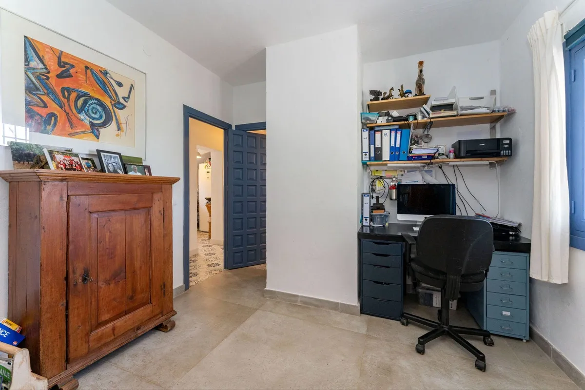 8bbe21e9-b969-408b-b9b7-6a264ad259cd