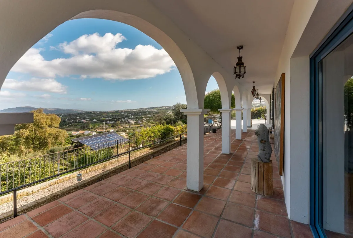 e2e5137a-0e95-4880-911e-b19f70b2121f