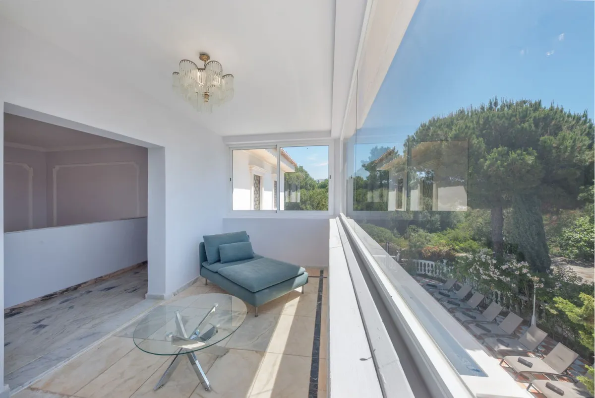 2c788c02-f2dc-4bc1-bcfc-245b804cacf0