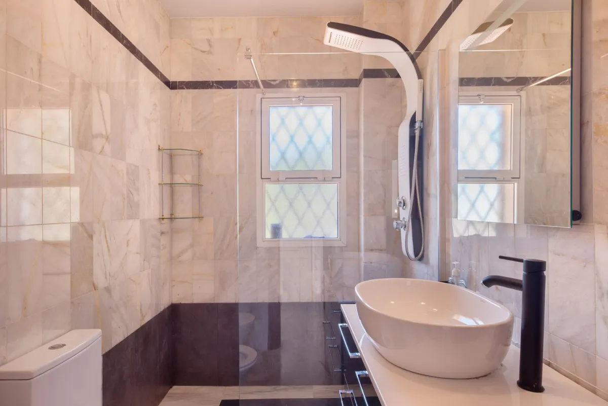 a953f8e4-66f6-4181-a0b5-9aa460c5820e