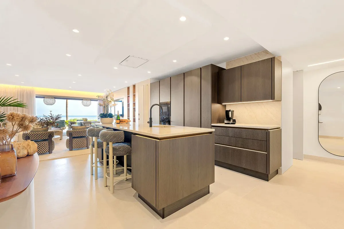 3b97a824-21b0-4c72-a26e-20c083fe0f2f