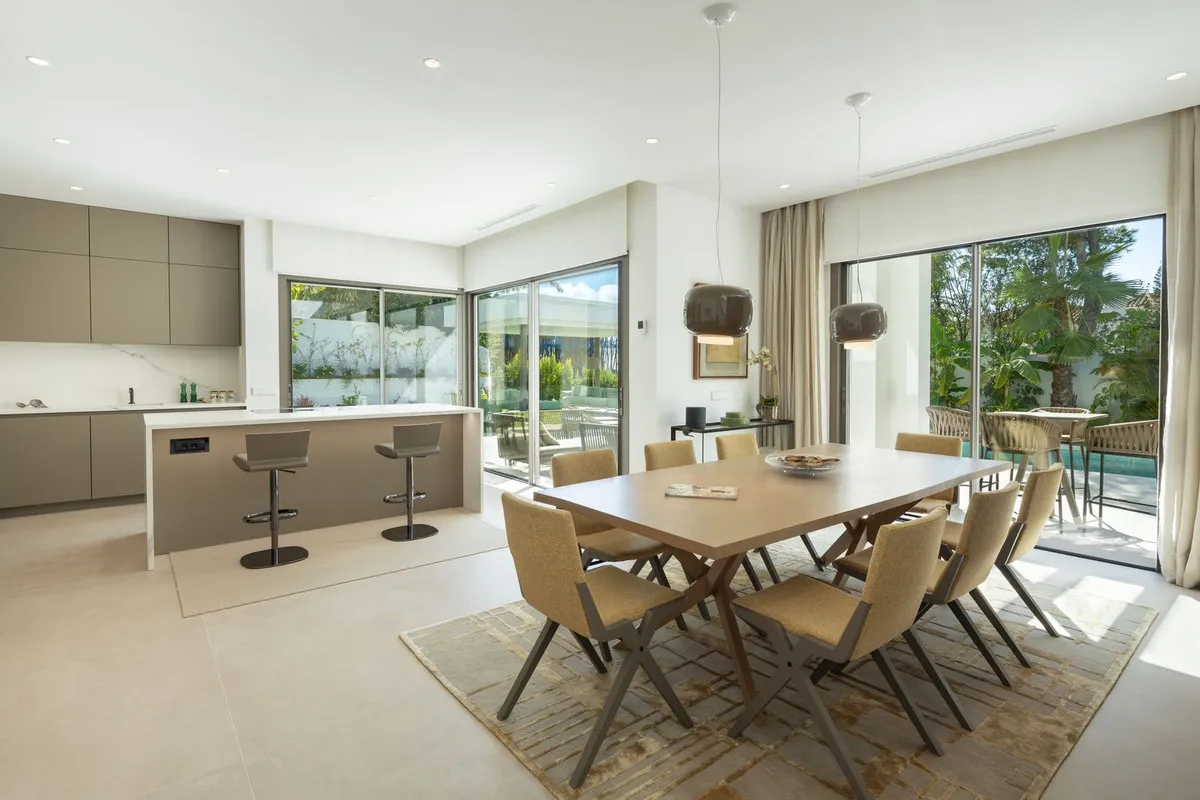 7ccf5b9f-794f-497b-b3cf-0991824a820b