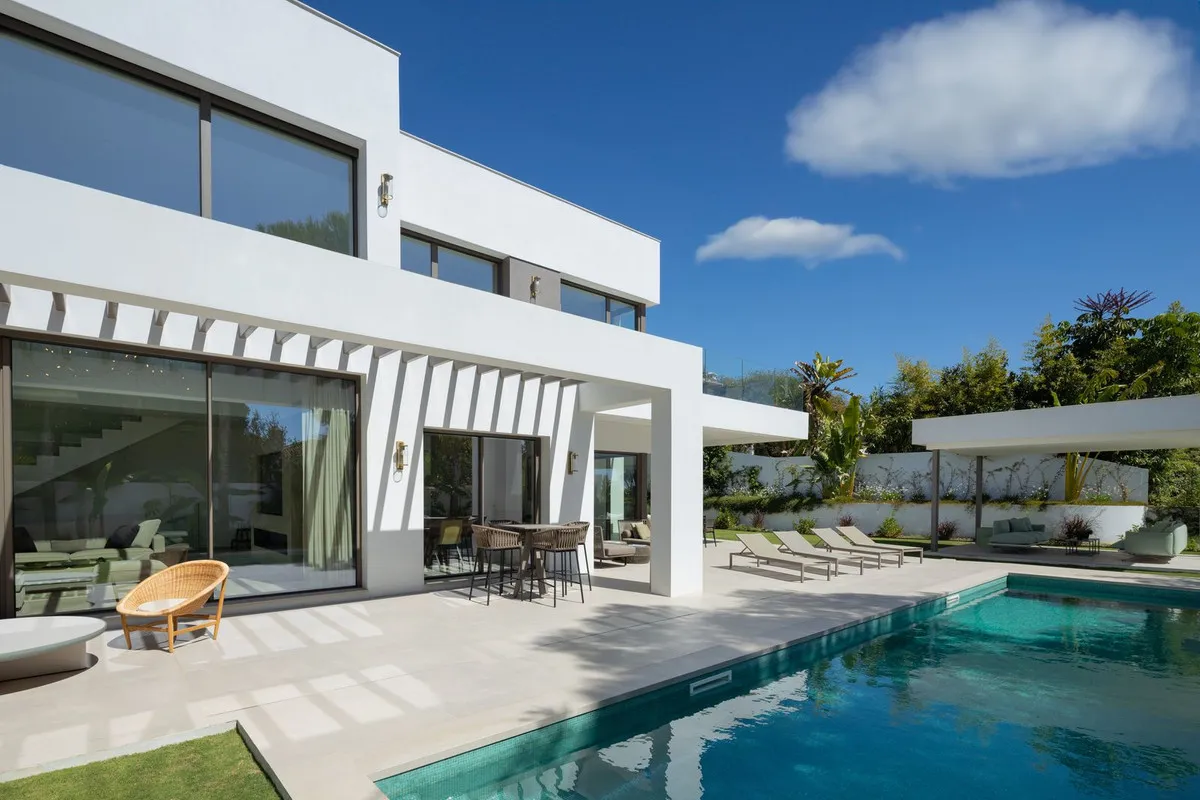 c739cf2f-a907-47cf-ae3d-2bcf8f068619