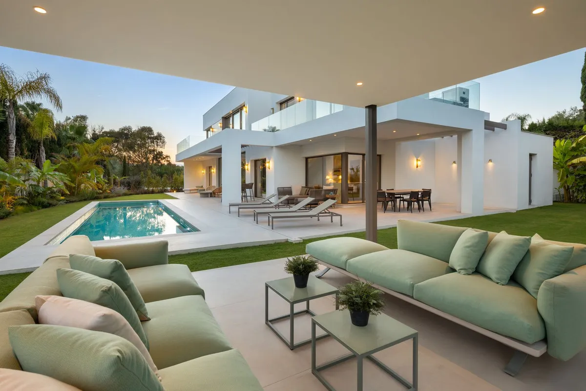 c7baf36a-7f5a-469b-a1ac-8072433a0ed9