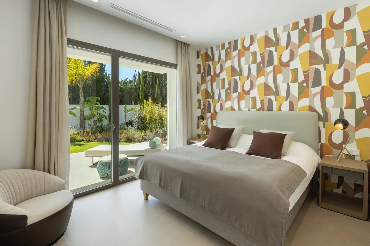 f15c730f-6295-4977-9540-3a1d27a655c1