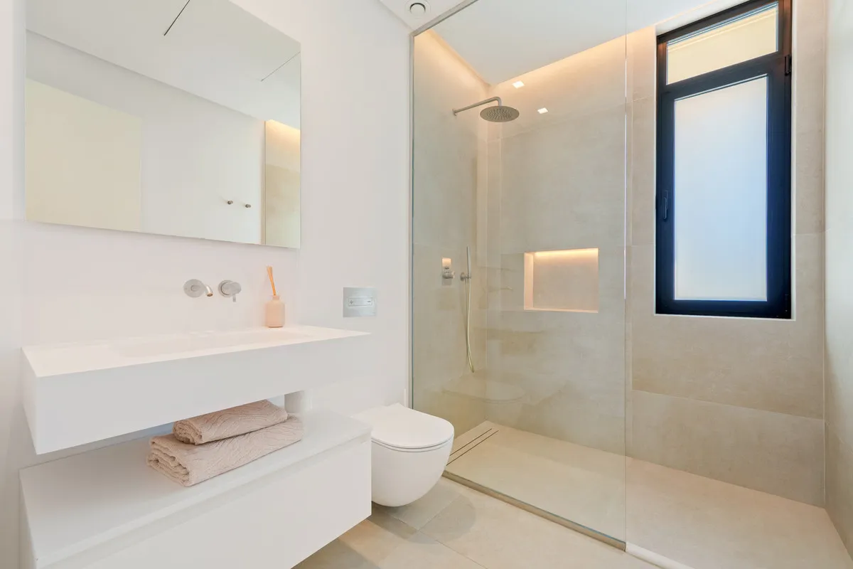 11202bf9-689c-4c26-8fb6-93eefcd0634c