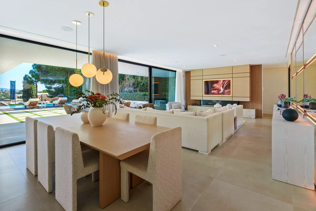 a56c1c8d-cf97-4a9e-808a-91485d6b92c7