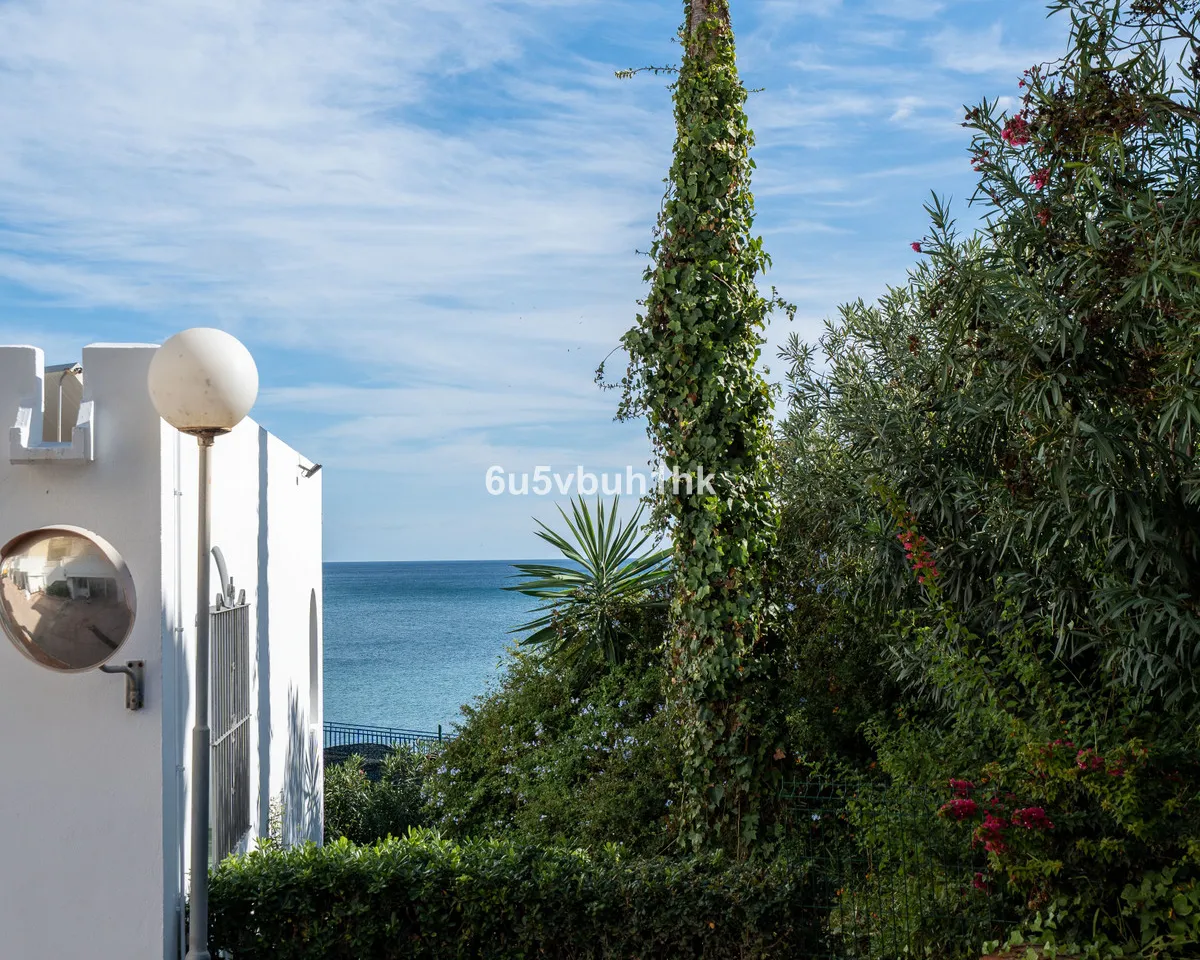 5d291adc-0437-46aa-b8ba-ef8baaa4867f