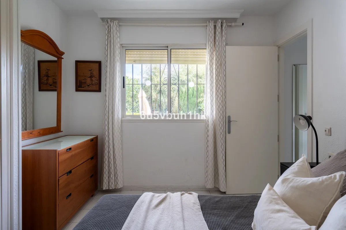 78fe5496-8c4c-4d3c-8fc7-6f84aa026021