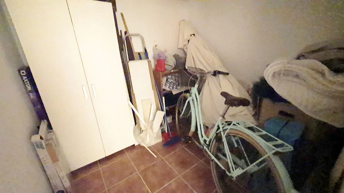 53208370-6475-4d9c-b8e7-e6a3e72dc795