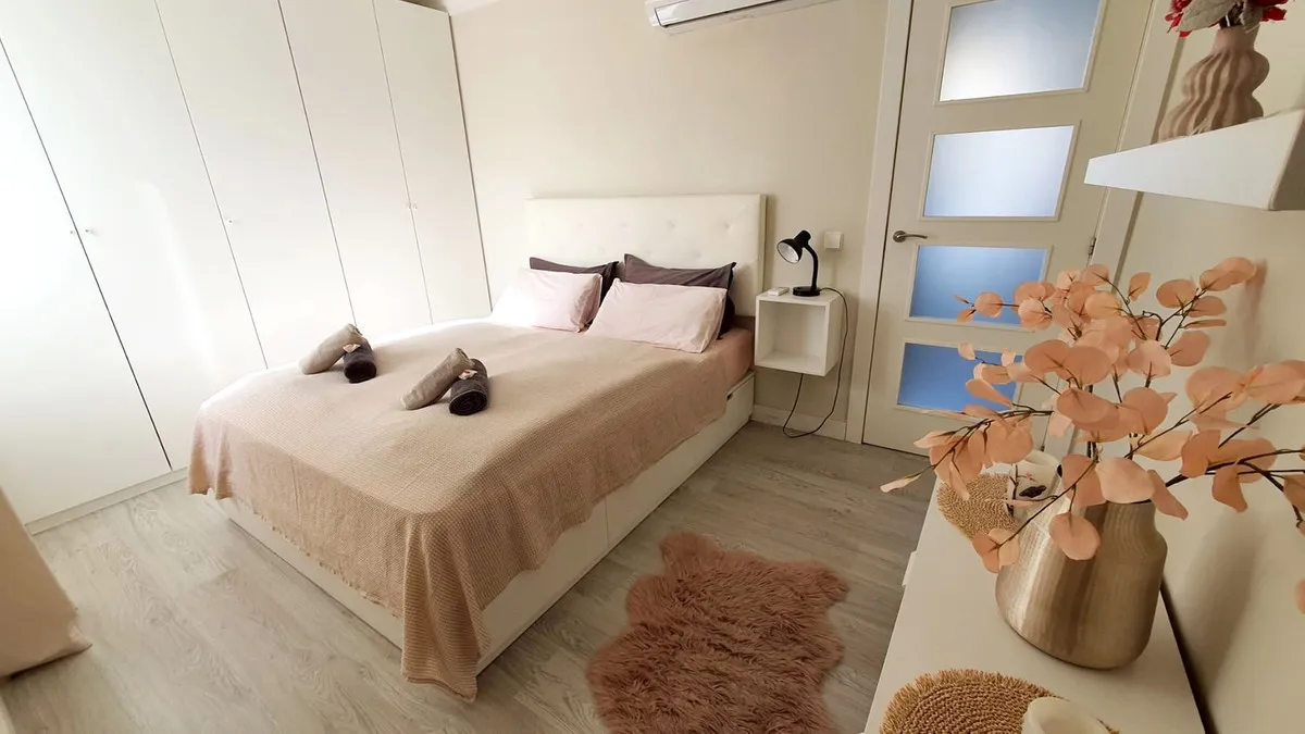 d638215f-ce01-40fb-9070-49a96756b8fc