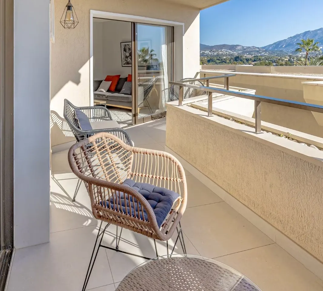 2a588ee1-f3cb-45d8-9dc5-3b0527096b54