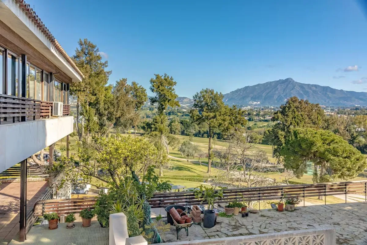 c72807d1-006a-4bae-a8ed-b4dd58ef21bd