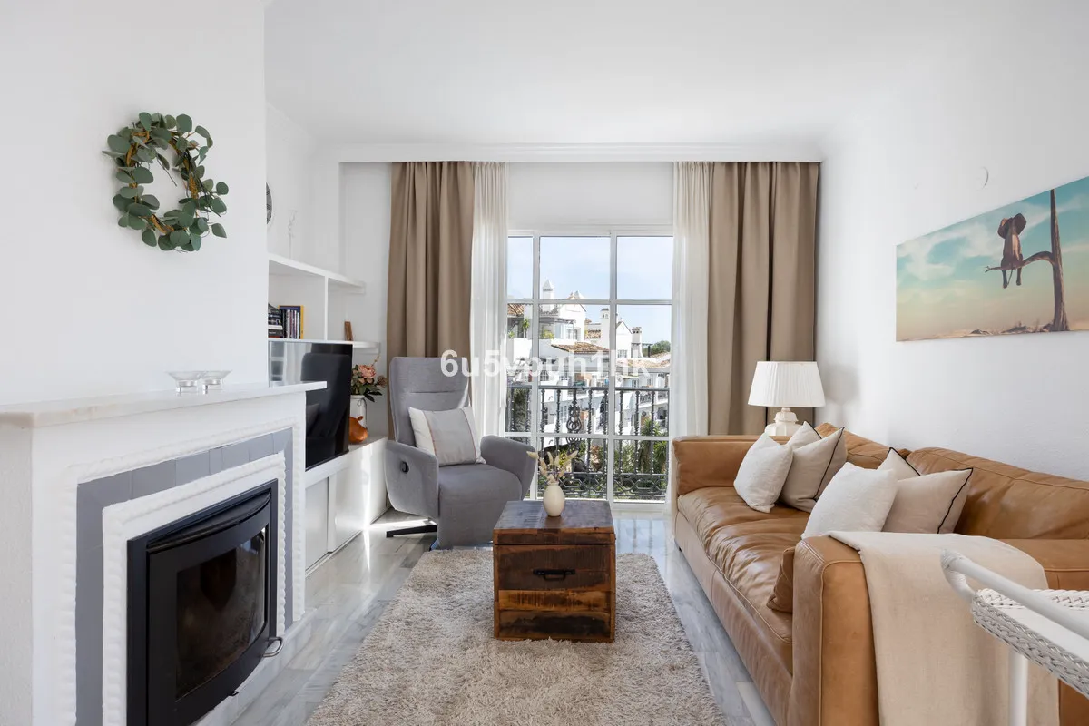 1d50622a-9c9c-46d9-bde1-820150a72e0a