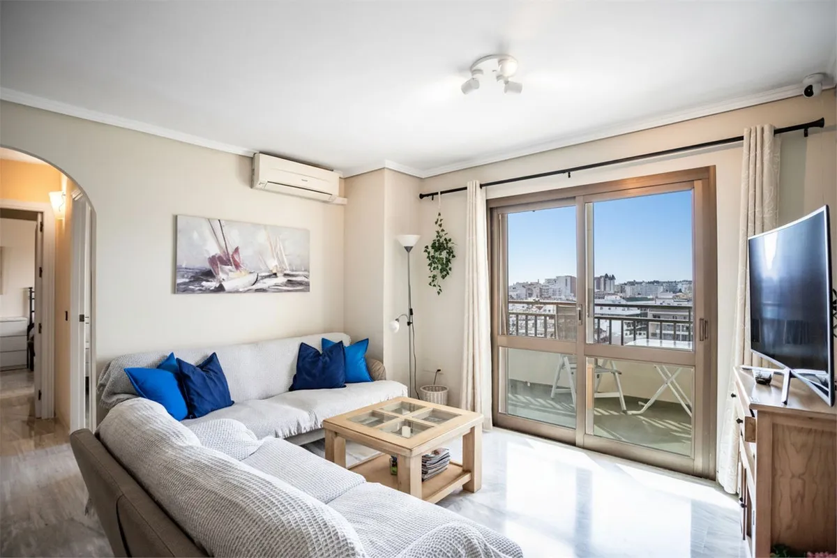 046bf4e3-b5a8-4d78-a62f-c2be3435d450