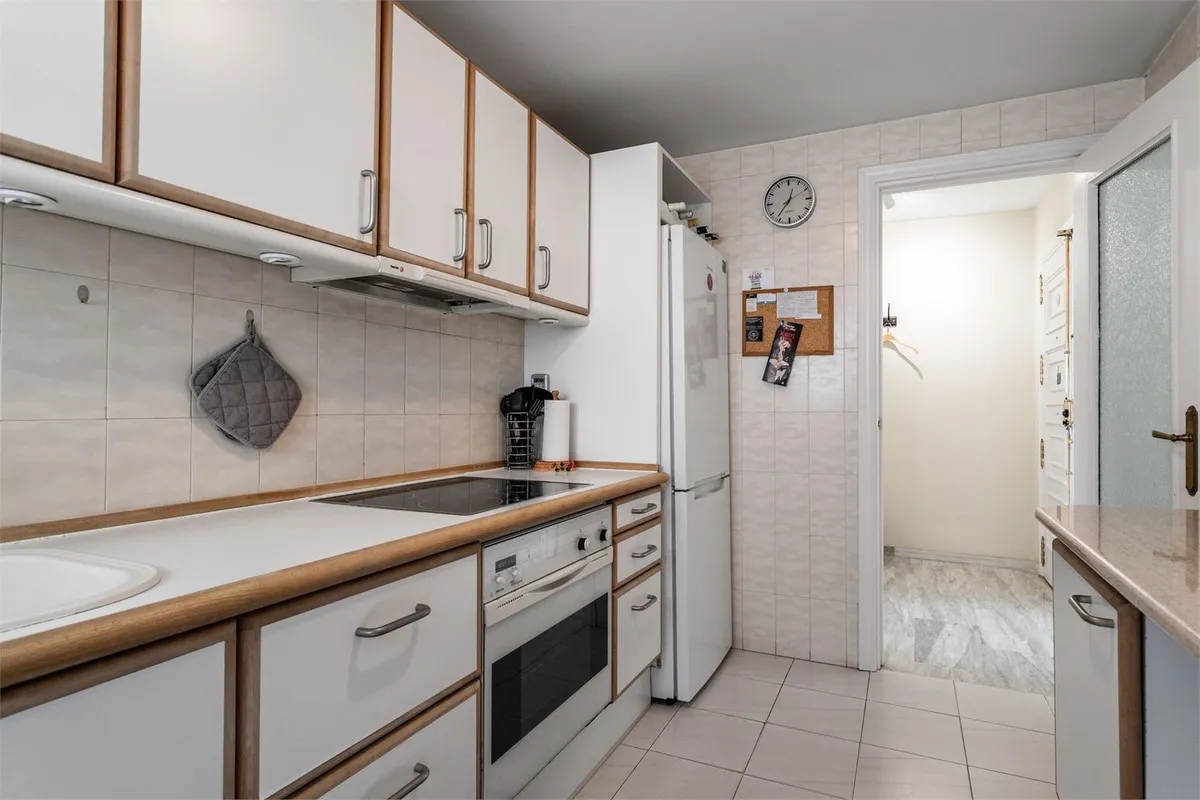 b19d7405-f9f6-4315-94f7-33918f66cefb