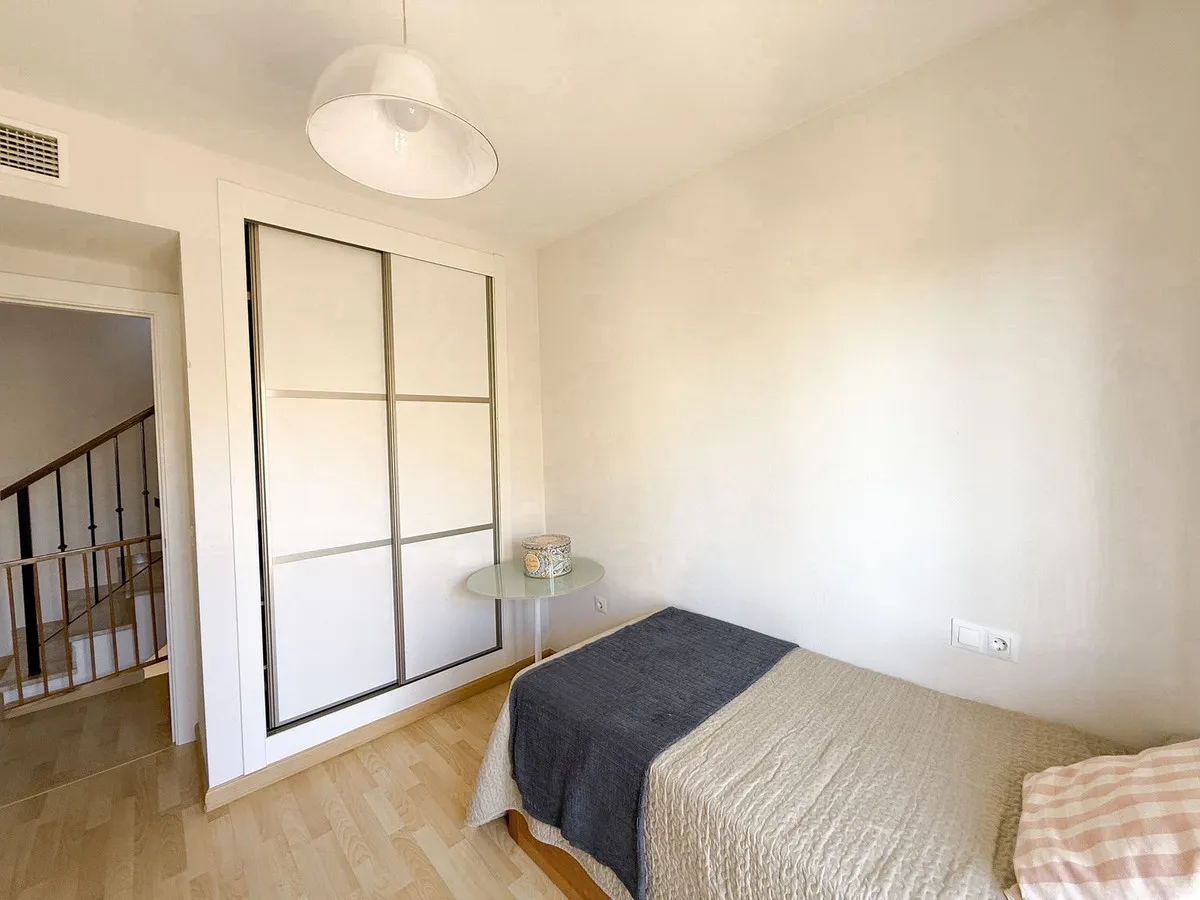 015c3144-e0a4-4b97-8c66-13f6d567f827