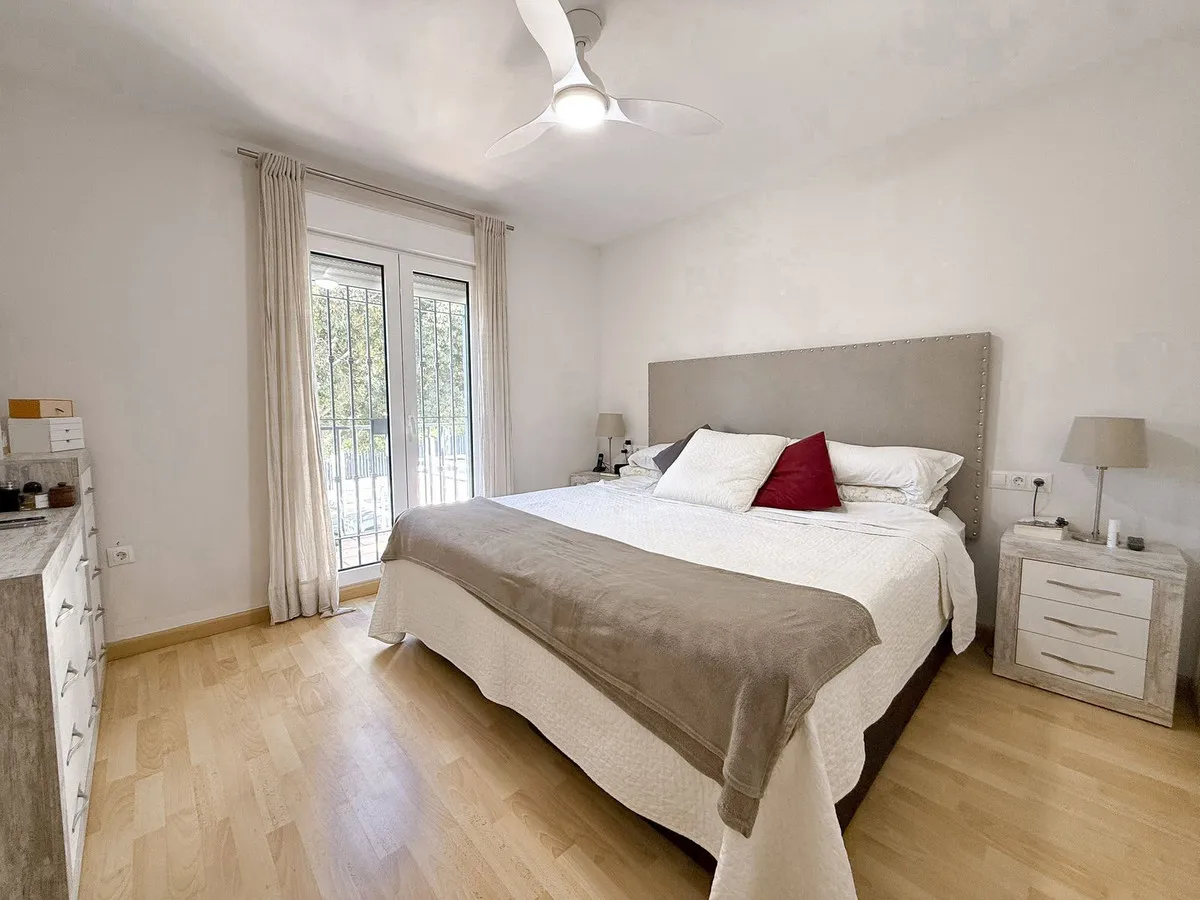 2342a869-8114-4e23-a608-be62568f7358