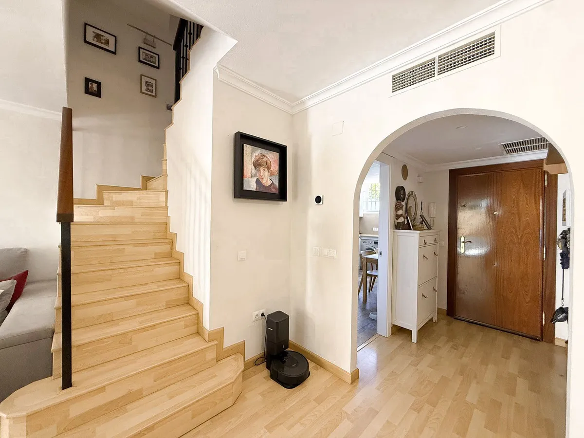 3d17b724-ffa2-4ef7-b737-111579b81279