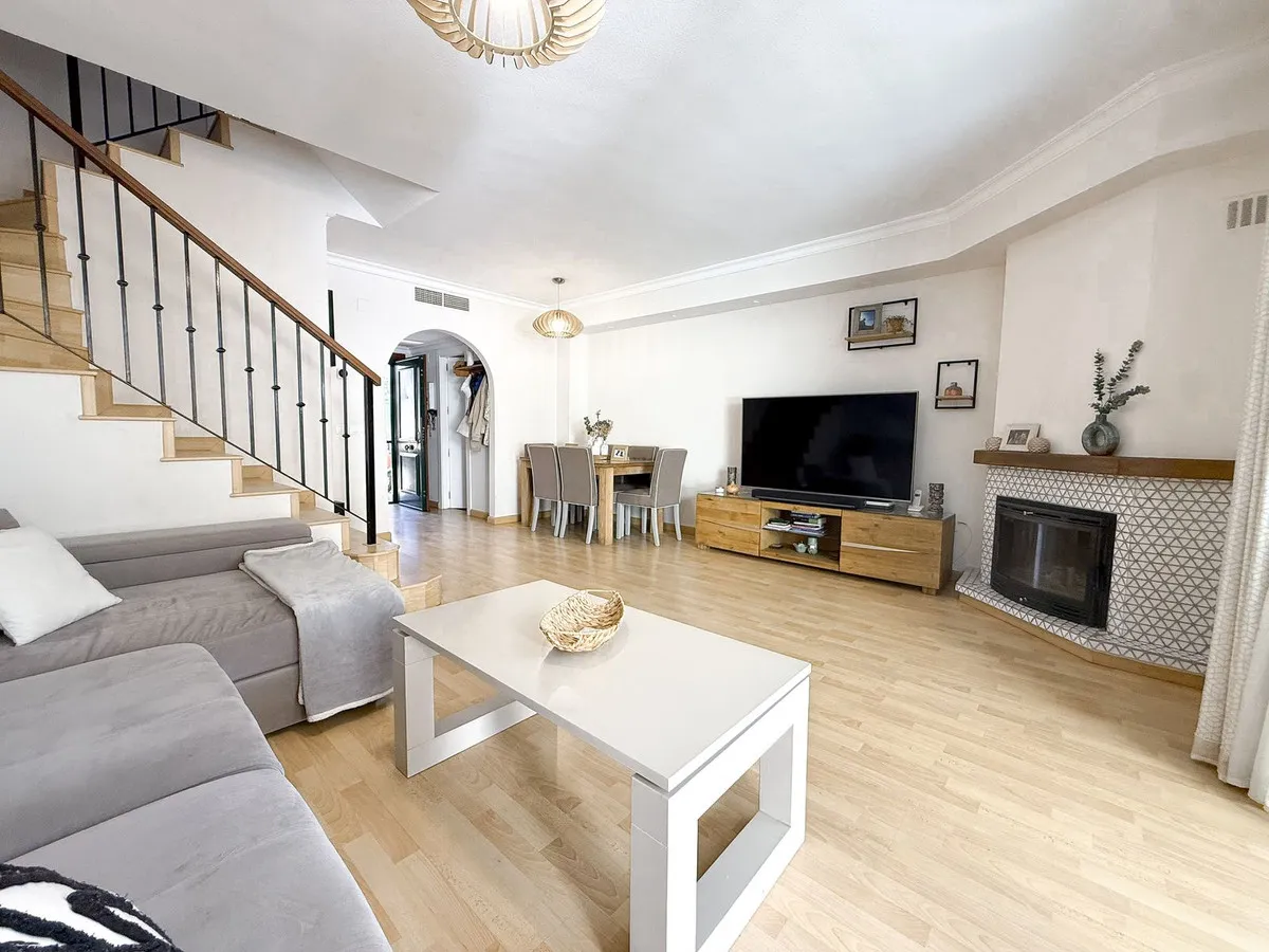 695cc87c-7c9a-48e4-891b-c2be7f9c0a30