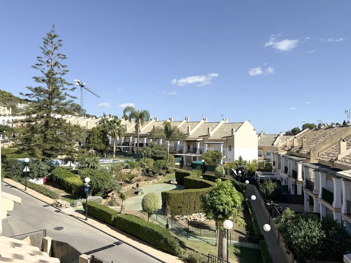 7864713f-5e3d-42ee-8324-152e9ff40eb0