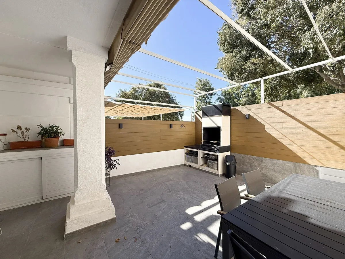 8a965d42-b617-4aff-b348-e12d7caa9236