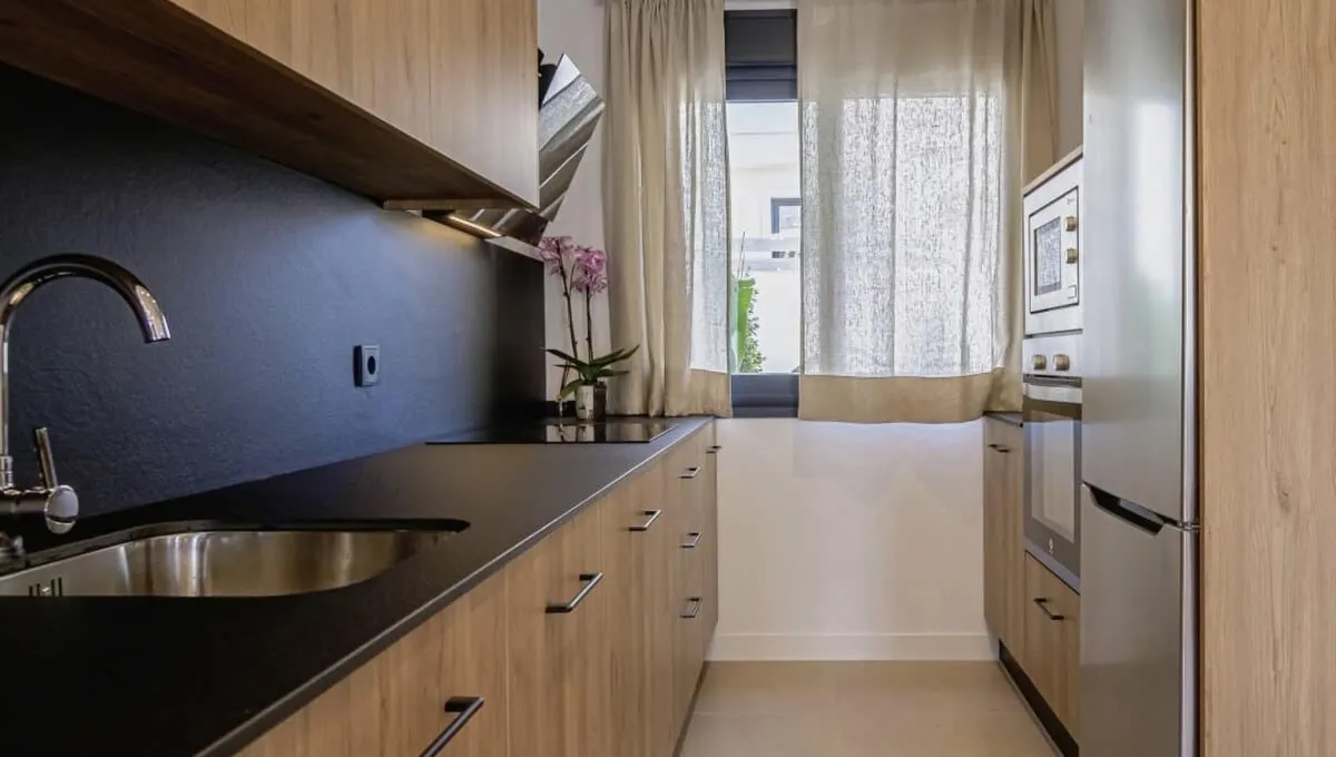 35fe6111-b566-4803-8695-983ad7f80713