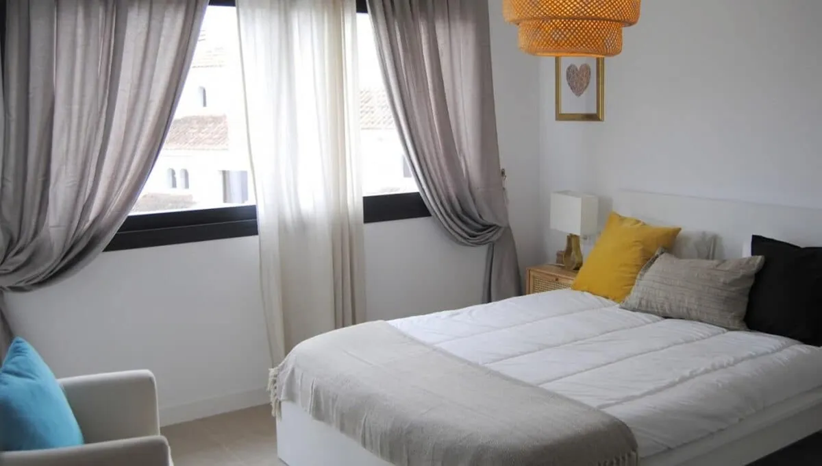 36fe5530-21dc-4daa-83e2-f3a5d20fc2b5