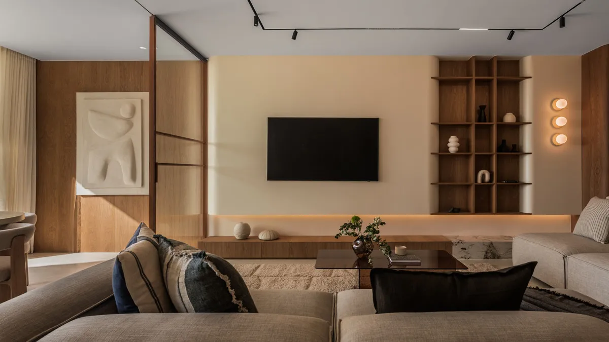 55421ec6-35d9-486b-8076-74a64959f830