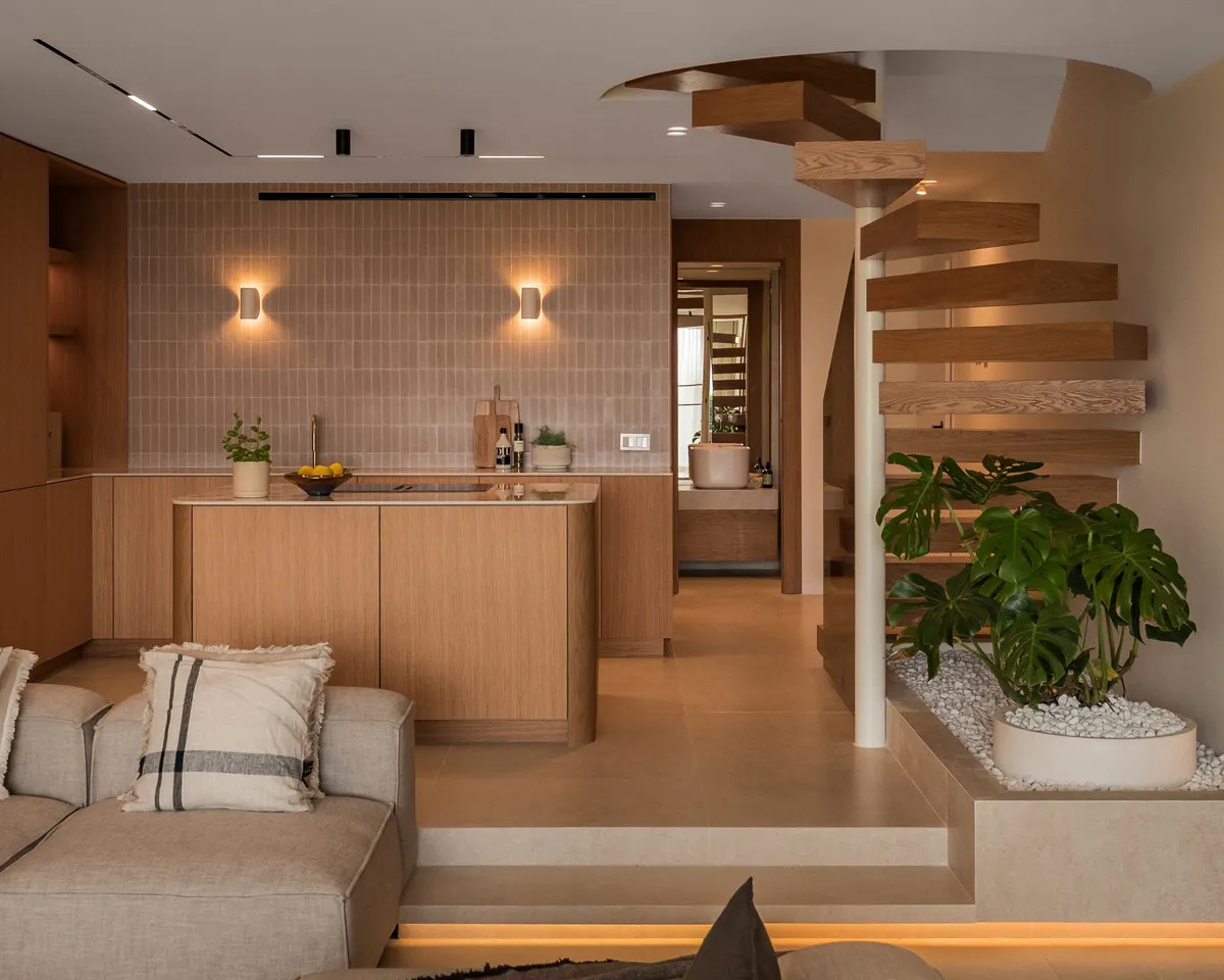 9d30569f-99cc-4f8e-b0c5-c0b7eef2246b