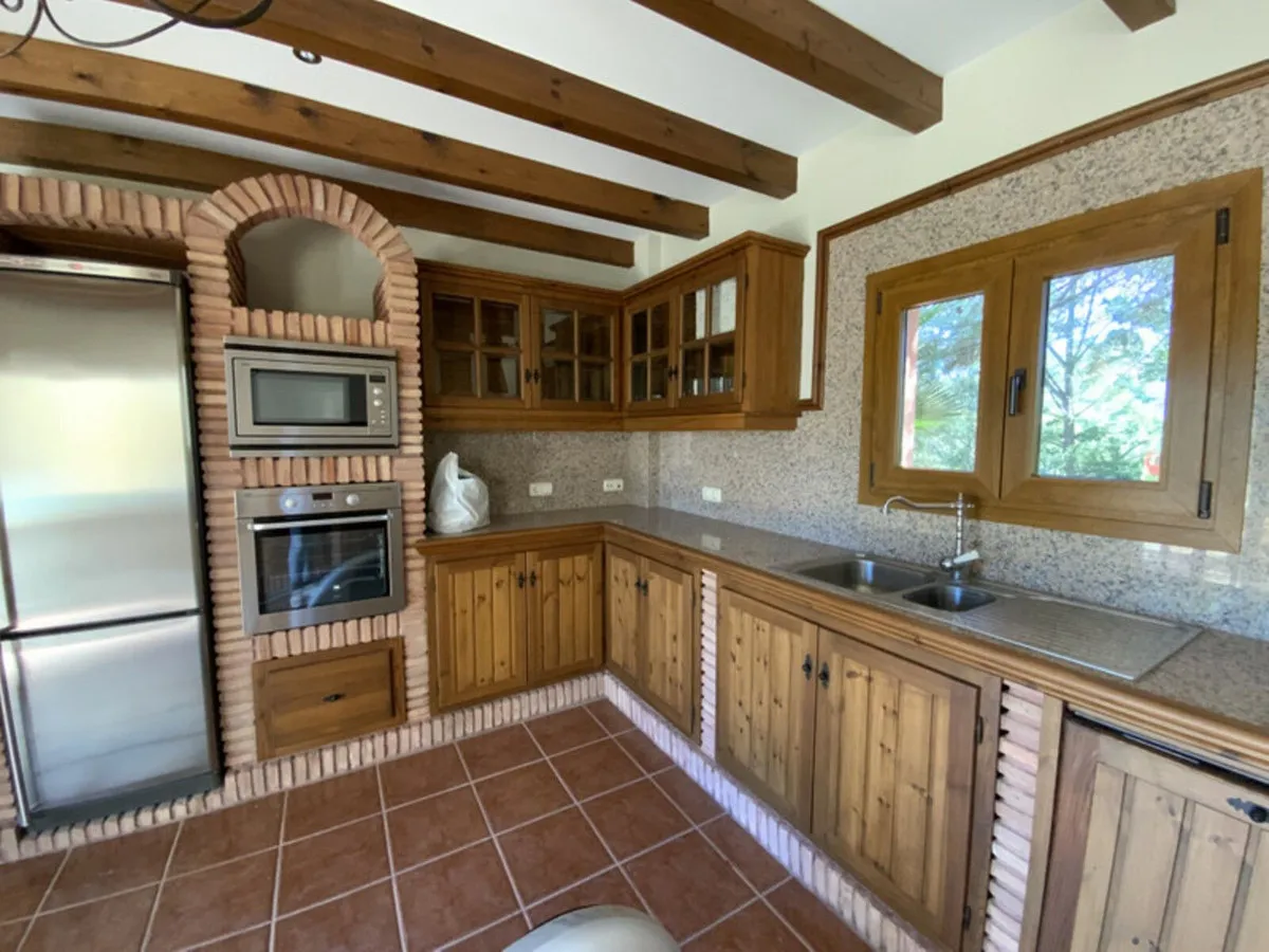 3b14ebc6-22d0-4fd5-8985-e6e9e4543361