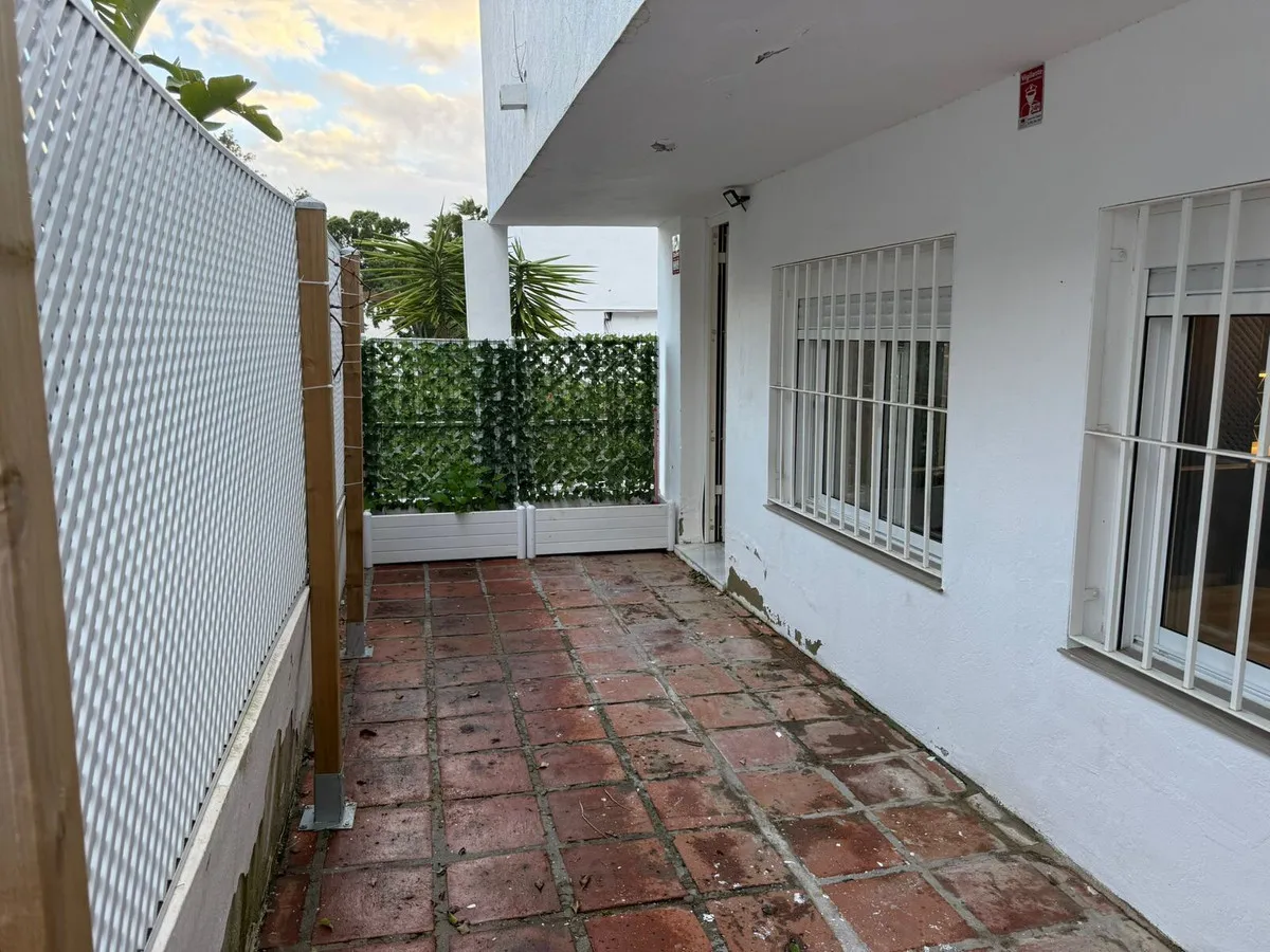 a08b2166-e2a7-4521-9371-810bd32a154e