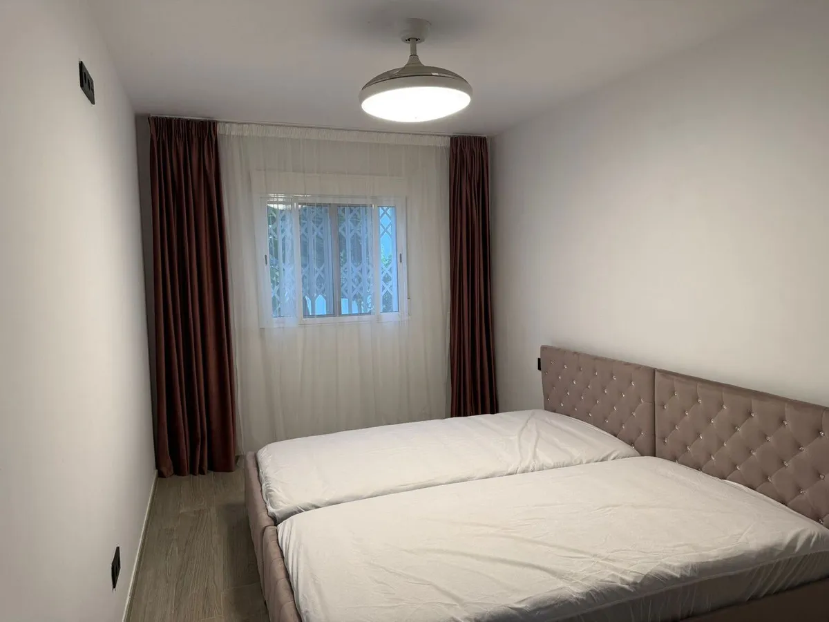 e8cc4b89-8e9f-4593-b111-b68bae303c22