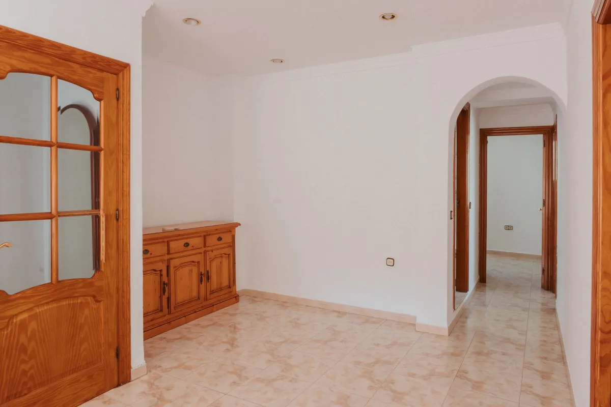 e38ef04c-64dc-4214-b9c0-7d16454b9f28