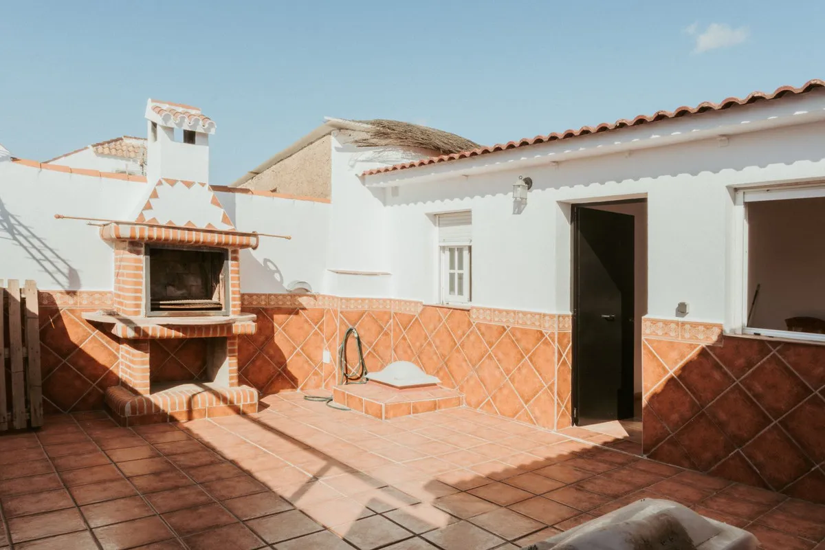 ef97ce3f-b881-4e61-a14f-266311de46b0