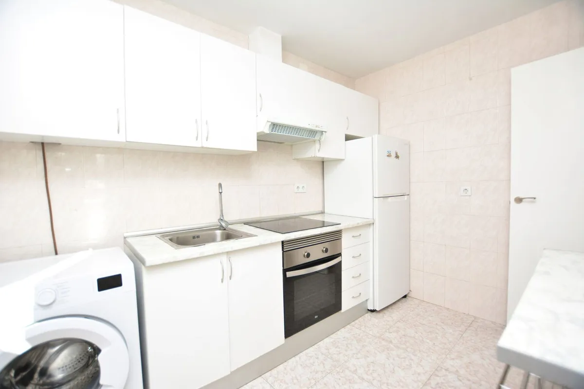 c0b8f99d-187f-44a6-8374-bafdcb1534bf