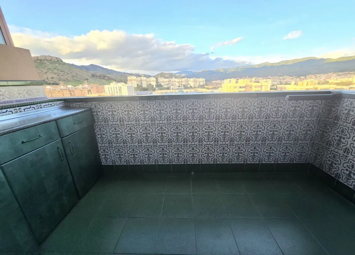 Spacious Family Retreat with Modern Comforts