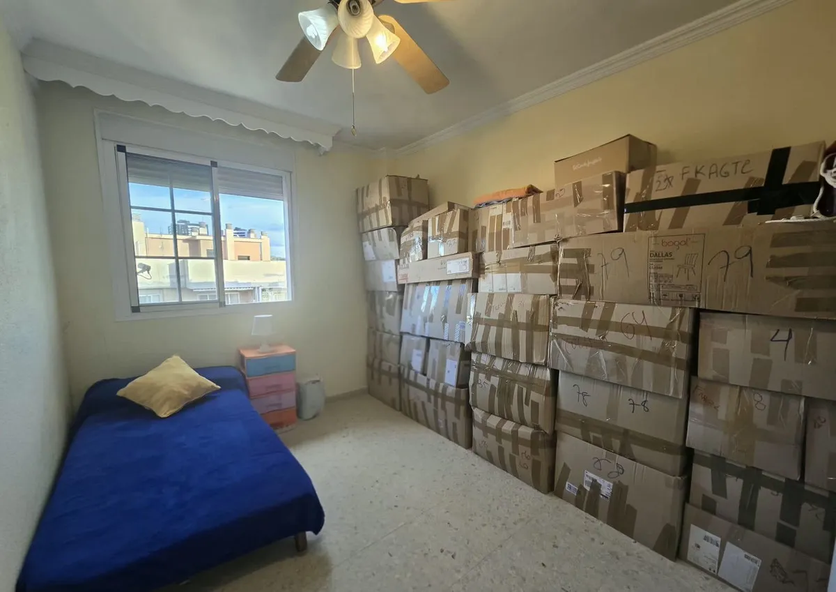 4bd85c8e-d750-41f2-8524-10c7378f53fa