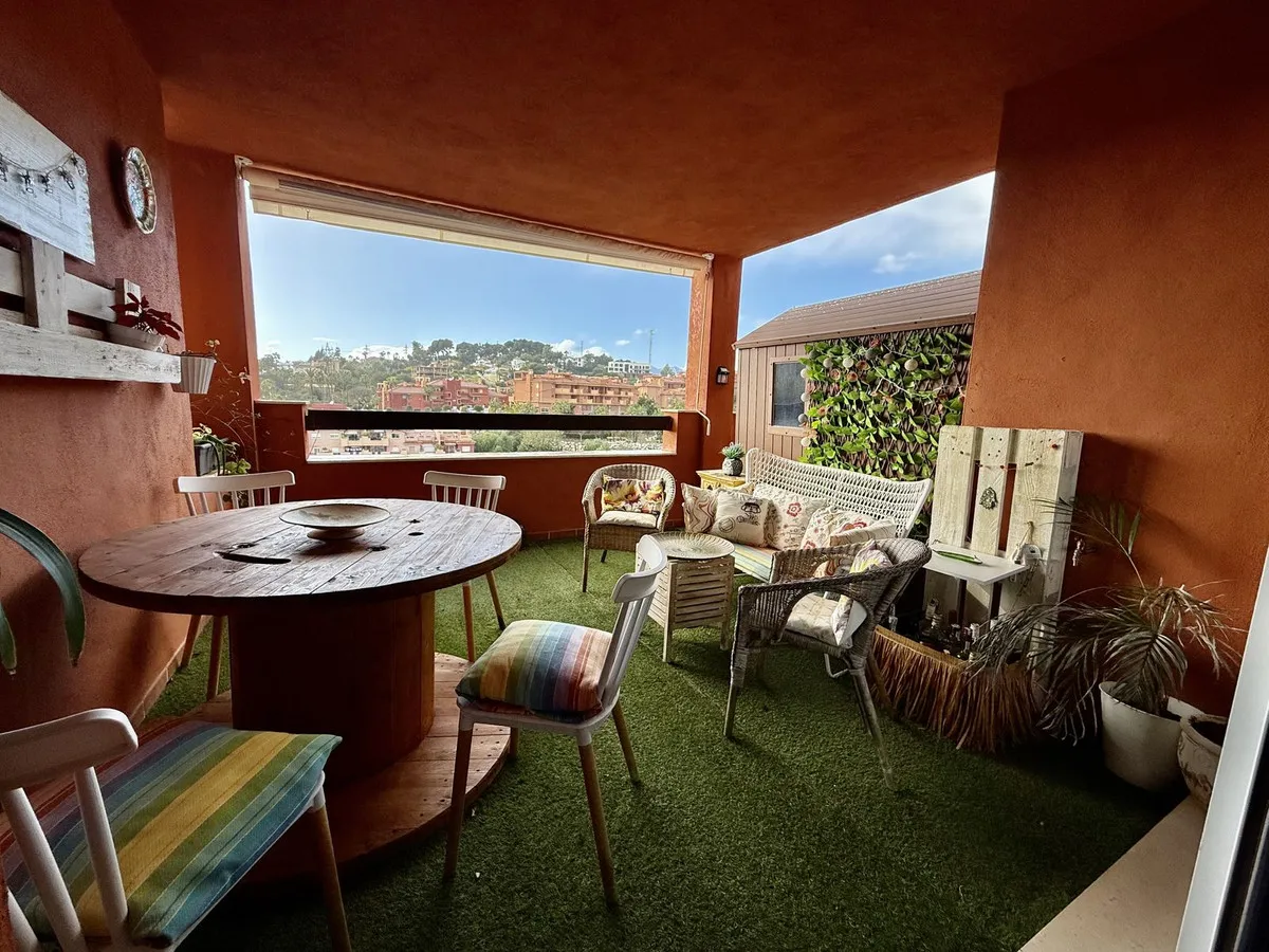 3ca5004a-cbba-4805-8e50-b4c3111e6dd1