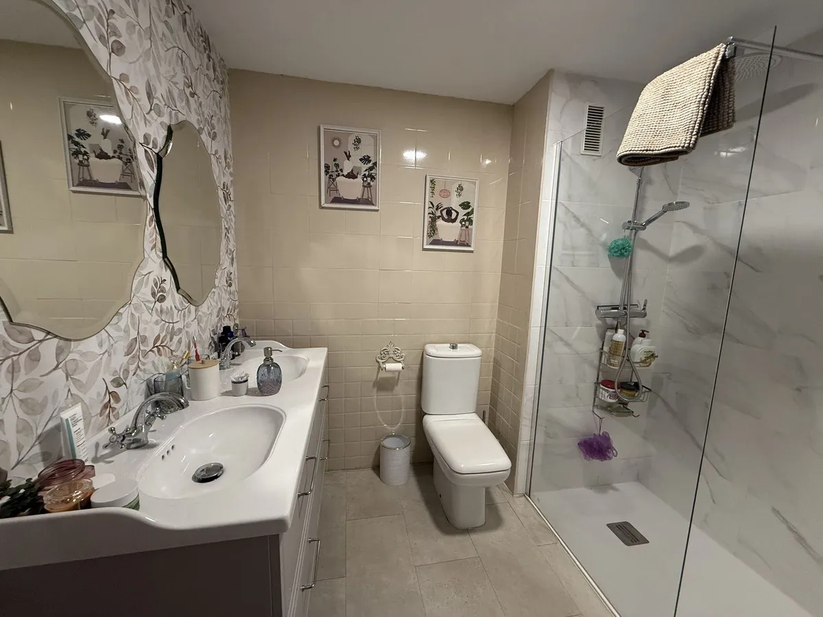 a67a08d9-f5a7-4d0a-8247-aa0d23ecd40e