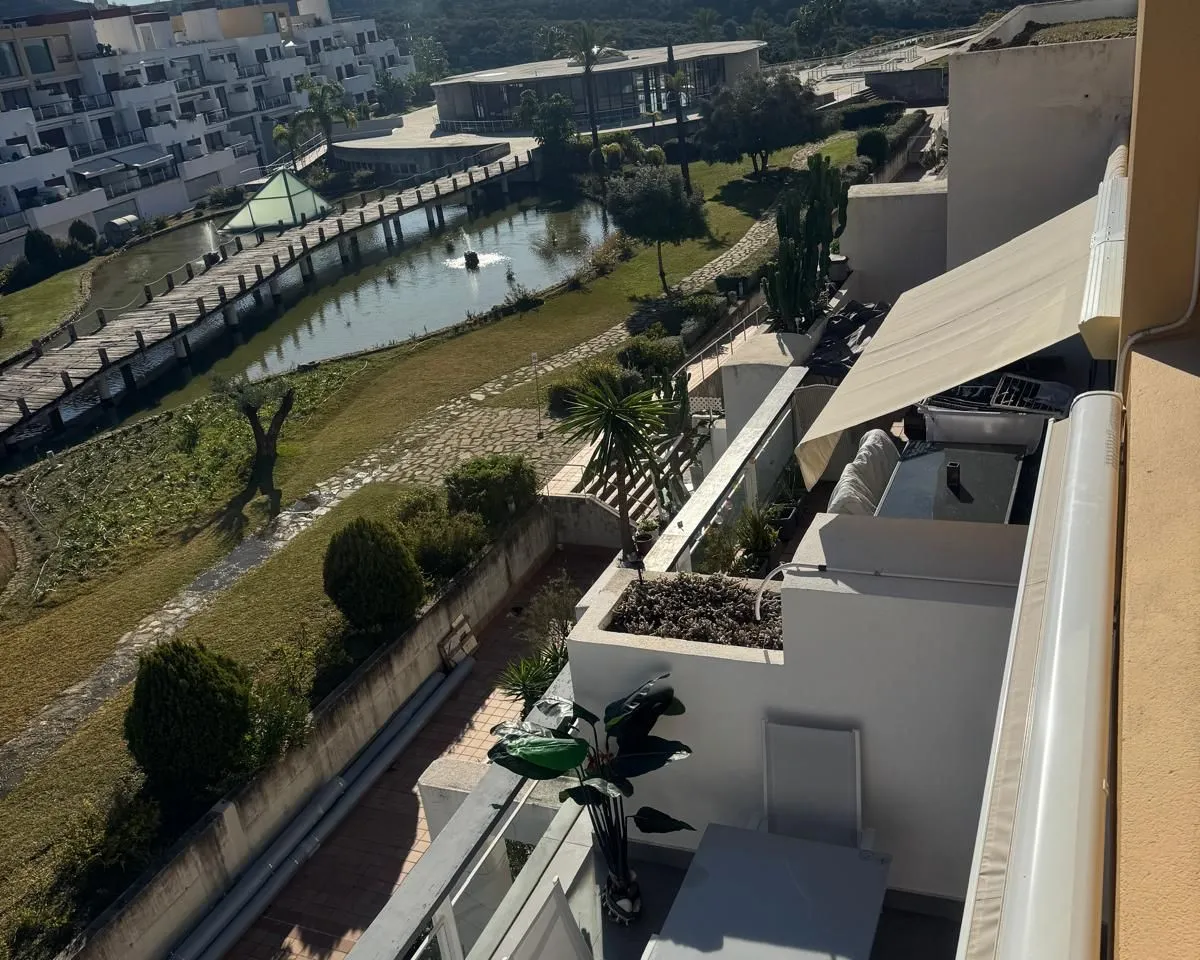 18c4243d-66dd-4a61-a9d5-c8b7eb28d49e