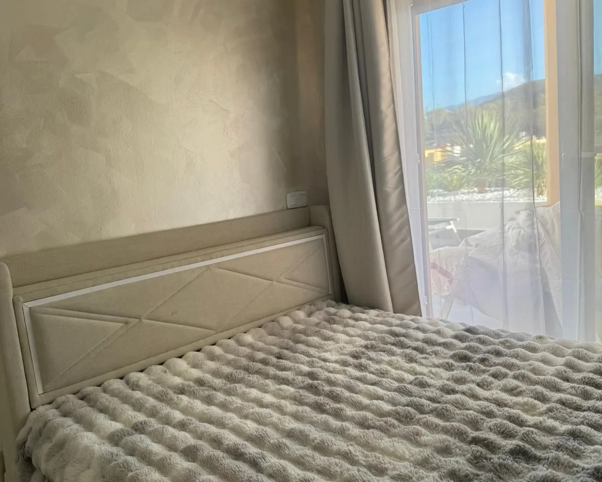 60d08485-c664-497d-b64f-0d90e077f69f