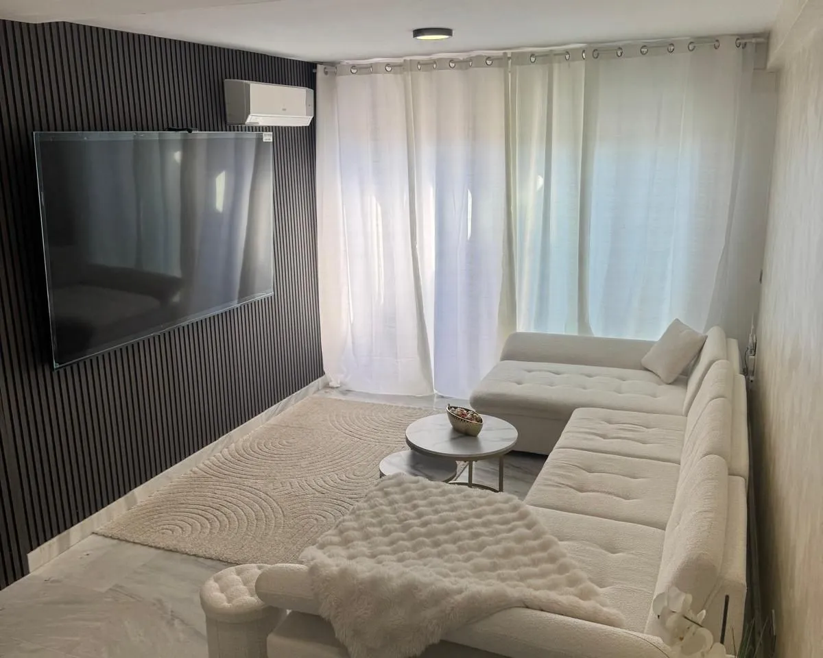 6a5a73ca-ea32-4ee0-9f22-af179af6c807